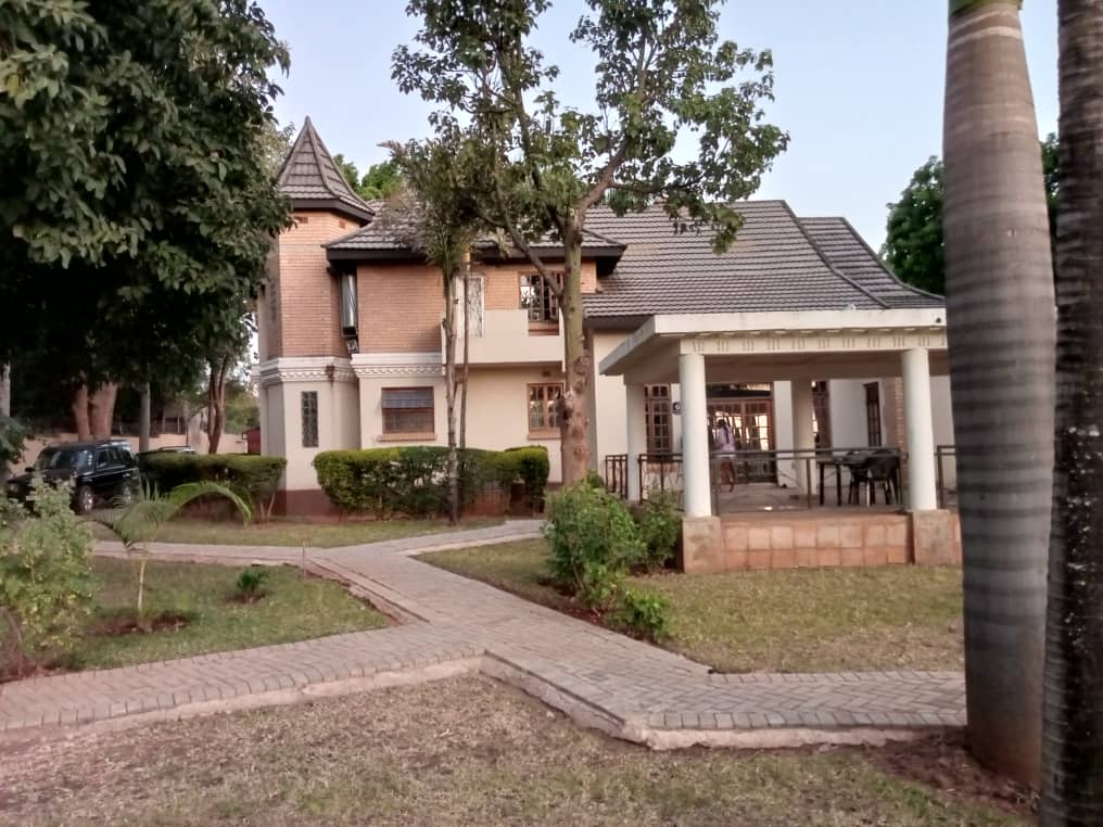 Gorgeous 4 Bedroom House For Sale in Sunningdale Lusaka